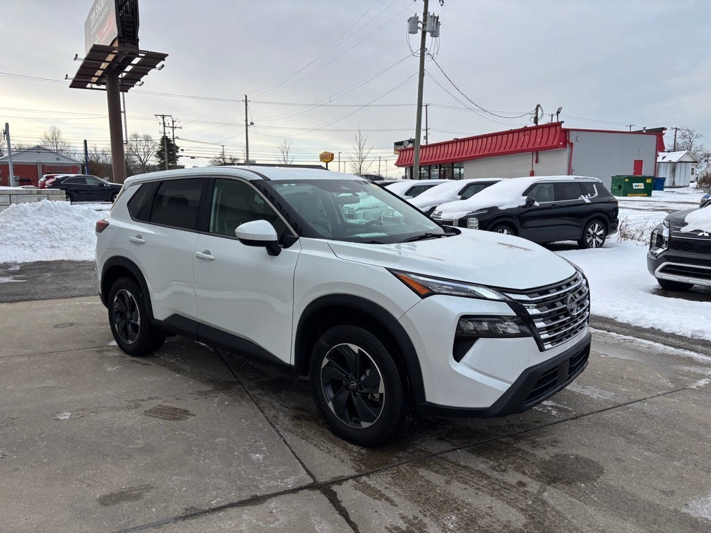 2025 Nissan Rogue SV