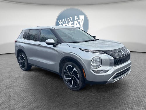 2022 Mitsubishi Outlander SE