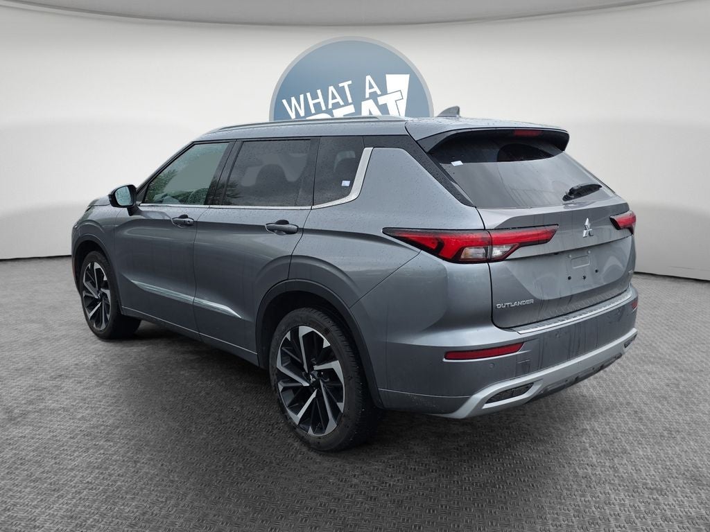 2022 Mitsubishi Outlander SEL Touring