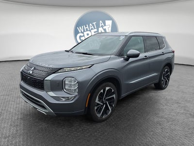 2022 Mitsubishi Outlander SEL Touring