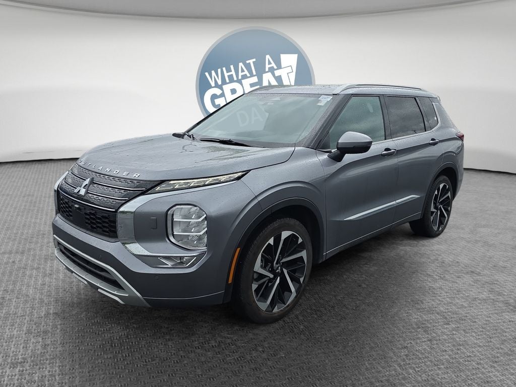 2022 Mitsubishi Outlander SEL Touring