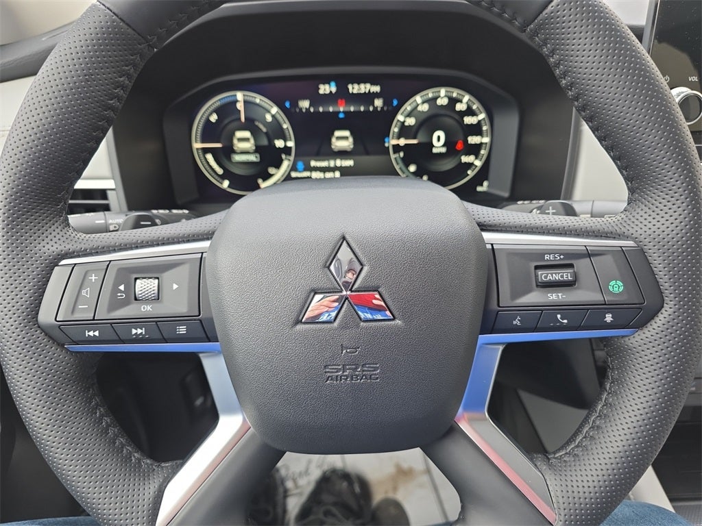 2024 Mitsubishi Outlander PHEV SEL Platinum Edition