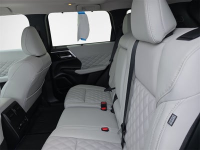 2024 Mitsubishi Outlander PHEV SEL Platinum Edition