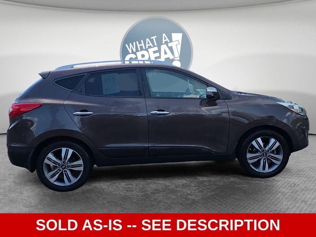 Used 2015 Hyundai Tucson Limited with VIN KM8JUCAG7FU988283 for sale in Austintown, OH