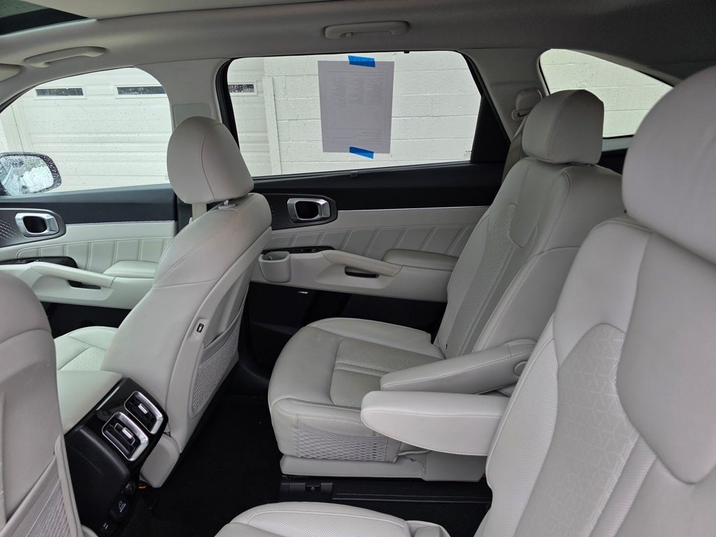 2023 Kia Sorento Plug-In Hybrid SX Prestige