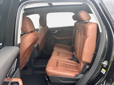 2020 Audi Q7 55 Premium Plus quattro