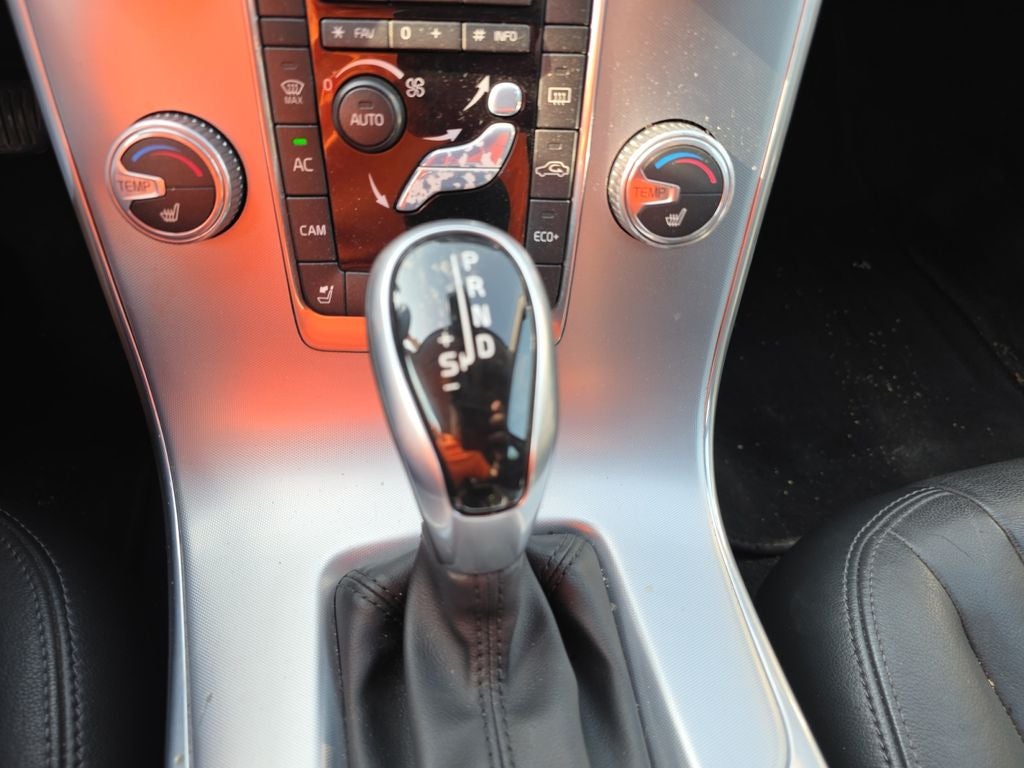 2017 Volvo V60 T5 Premier