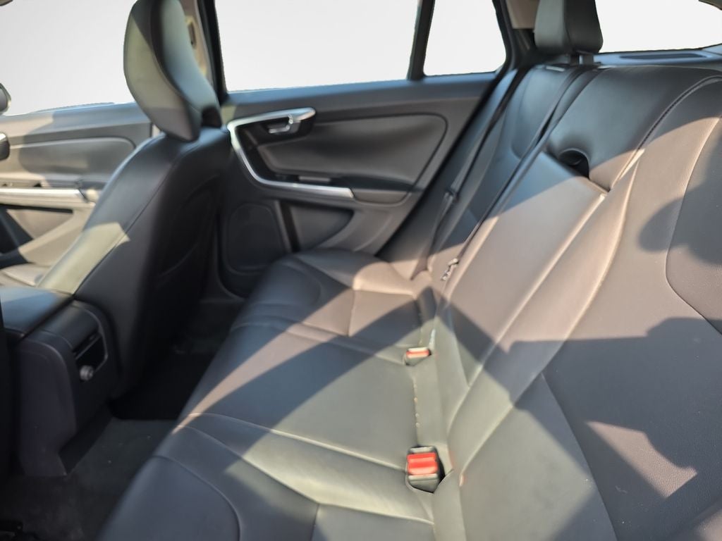 2017 Volvo V60 T5 Premier