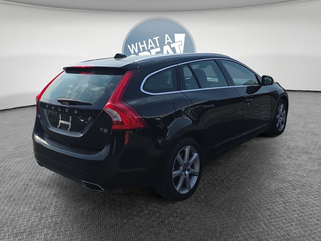 2017 Volvo V60 T5 Premier